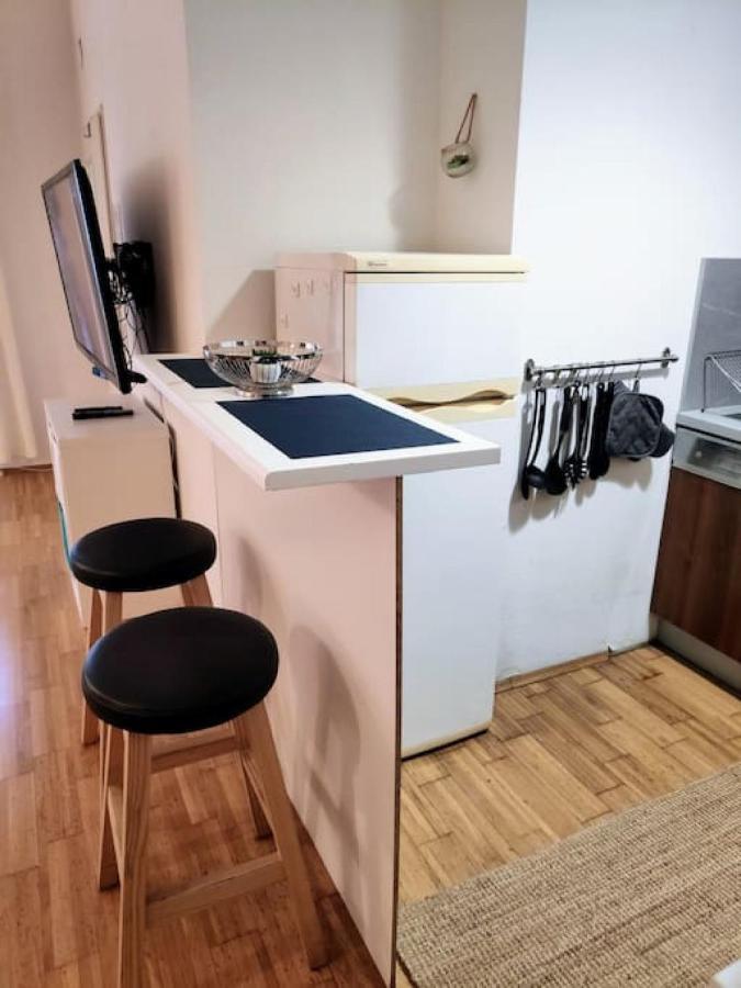 Nd Exquisites Wundervolles Ruhiges Terrassenapartment Mit Garage Vienna Esterno foto