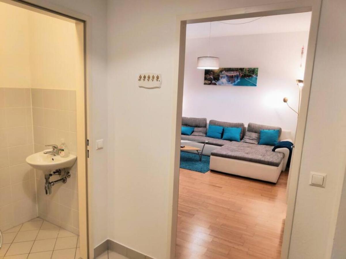 Nd Exquisites Wundervolles Ruhiges Terrassenapartment Mit Garage Vienna Esterno foto