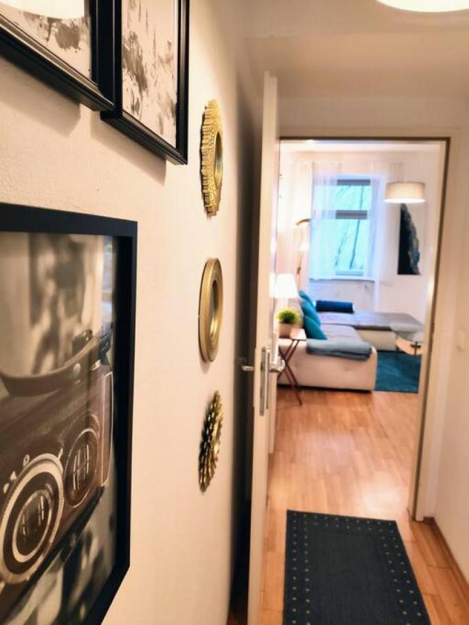 Nd Exquisites Wundervolles Ruhiges Terrassenapartment Mit Garage Vienna Esterno foto